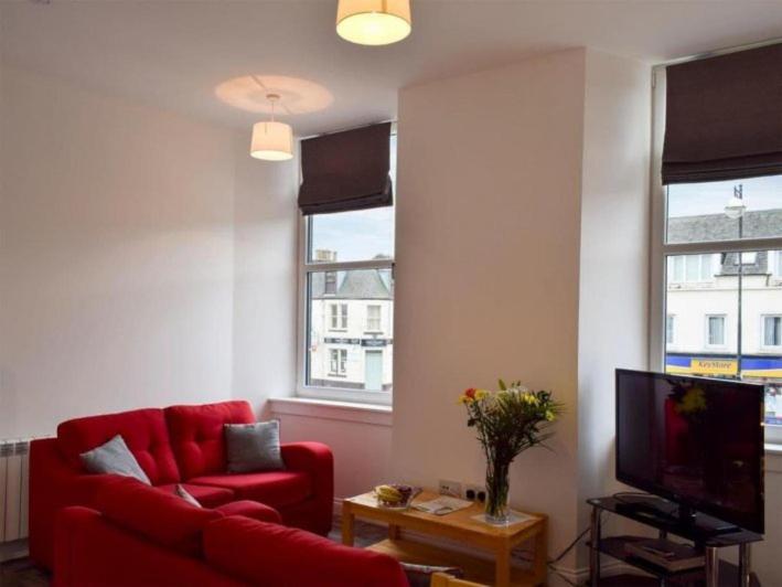 إنفيركيثينغ Courtyard Holiday Apartments المظهر الخارجي الصورة